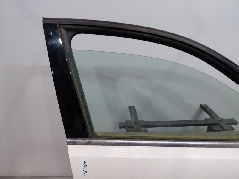 Recambio de puerta delantera derecha para audi q5 (8rb) 2.0 tdi quattro referencia OEM IAM   