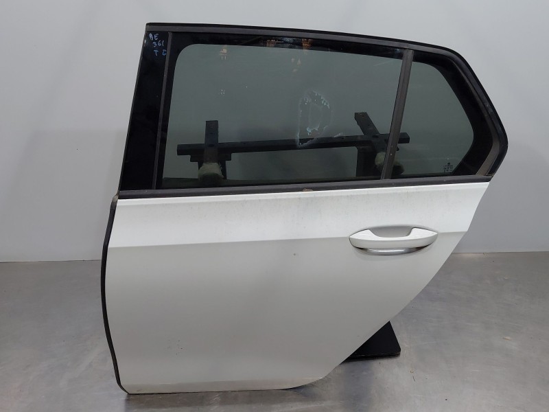 Recambio de puerta trasera izquierda para volkswagen golf viii lim. (cd1) bluemotion referencia OEM IAM 5H4833055K  