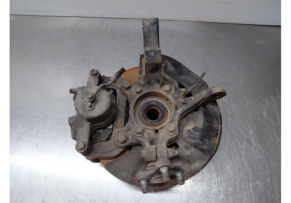 Recambio de mangueta delantera derecha para kia sportage drive referencia OEM IAM   
