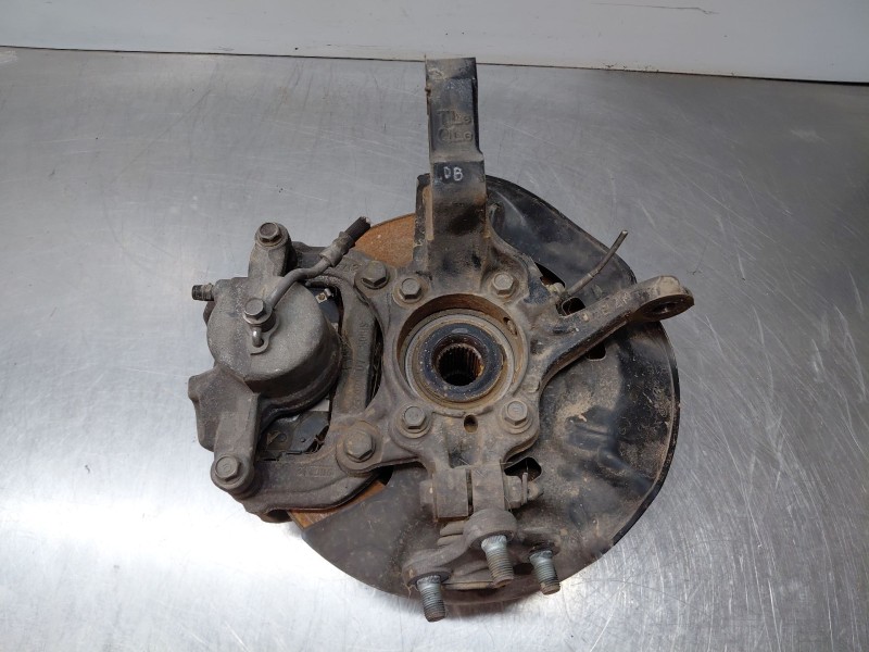 Recambio de mangueta delantera derecha para kia sportage drive referencia OEM IAM   