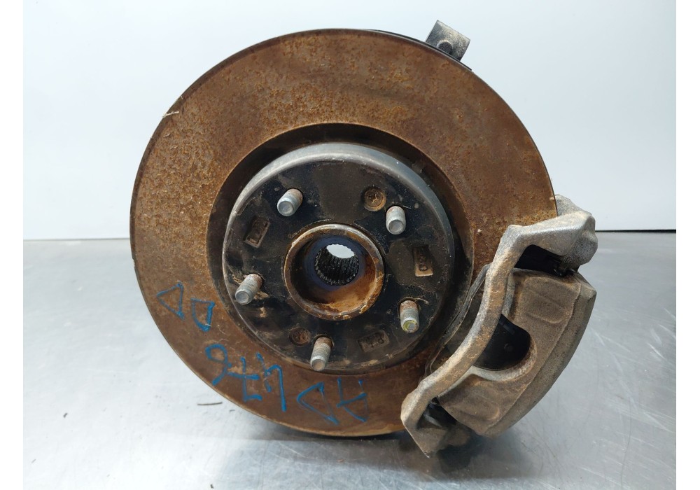 Recambio de mangueta delantera derecha para kia sportage drive referencia OEM IAM   