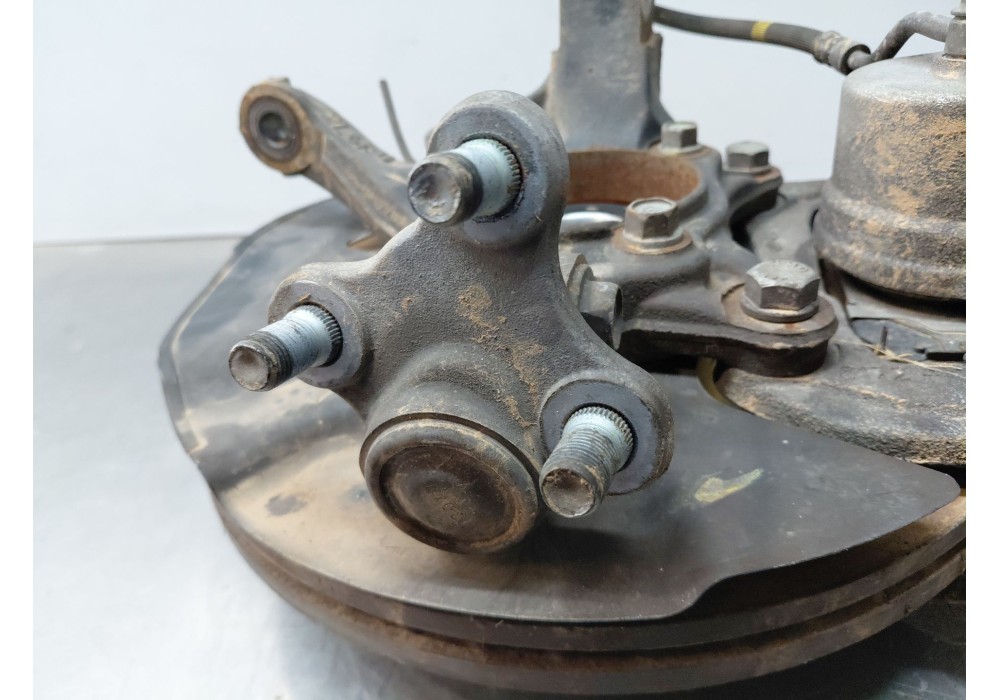 Recambio de mangueta delantera izquierda para kia sportage drive referencia OEM IAM   
