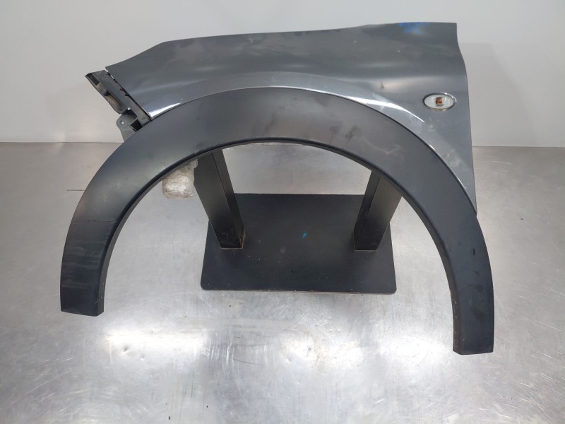 Recambio de aleta delantera izquierda para citroën c4 cactus 1.2 vti 82 referencia OEM IAM 9801112580  