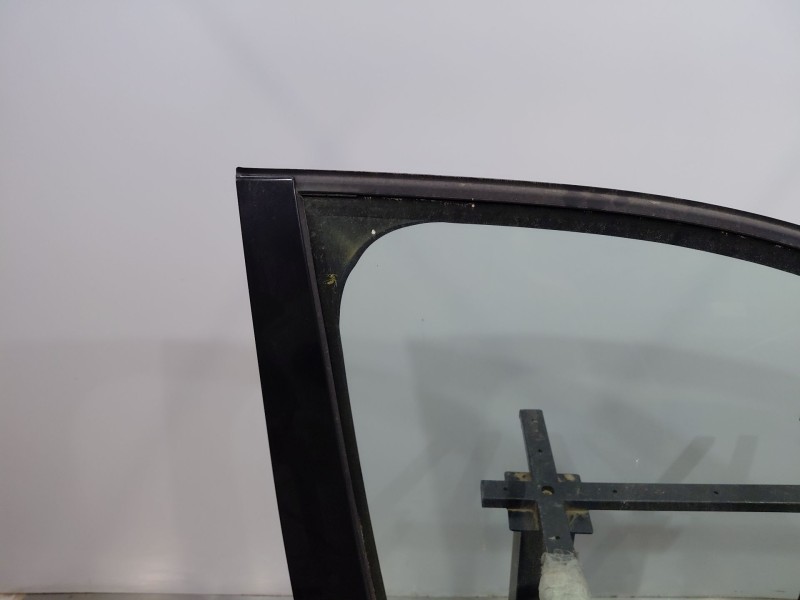 Recambio de puerta delantera derecha para volkswagen caddy ka/kb (2c) monospace referencia OEM IAM 2K0831056B  