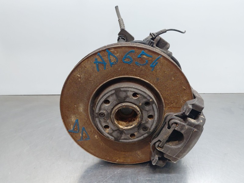 Recambio de mangueta delantera derecha para peugeot 5008 allure referencia OEM IAM 1618891080  