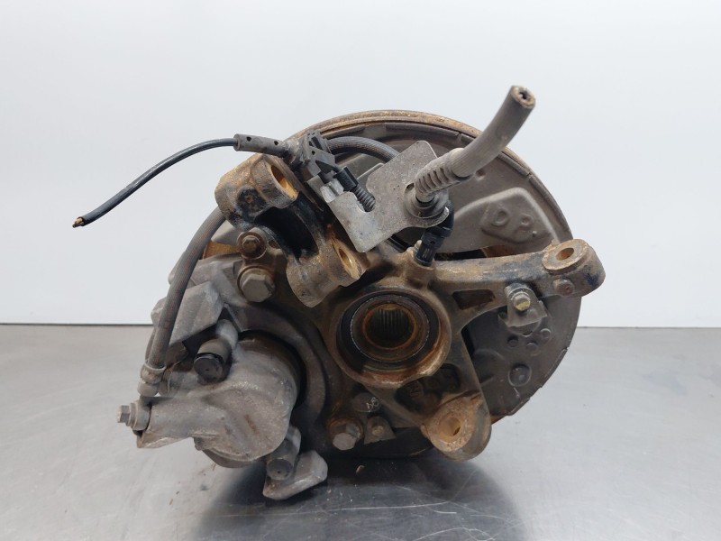 Recambio de mangueta delantera derecha para peugeot 5008 allure referencia OEM IAM 1618891080  