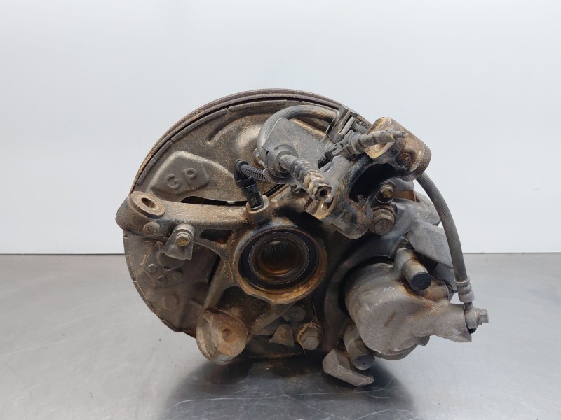 Recambio de mangueta delantera izquierda para peugeot 5008 allure referencia OEM IAM 1618890980  
