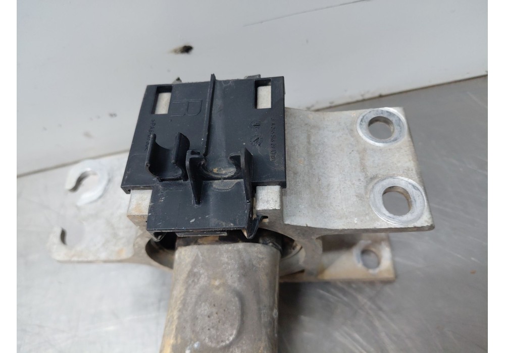 Recambio de brazo suspension inferior delantero derecho para mercedes-benz clase a (w176) design referencia OEM IAM A2463304800 