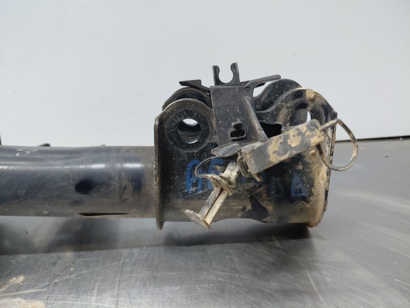 Recambio de amortiguador delantero derecho para mercedes-benz clase a (w176) design referencia OEM IAM A1763234400 A1763202038 