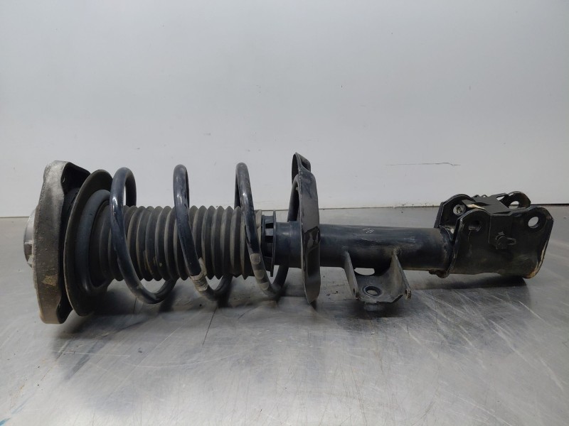 Recambio de amortiguador delantero izquierdo para mercedes-benz clase a (w176) design referencia OEM IAM A1763234300  