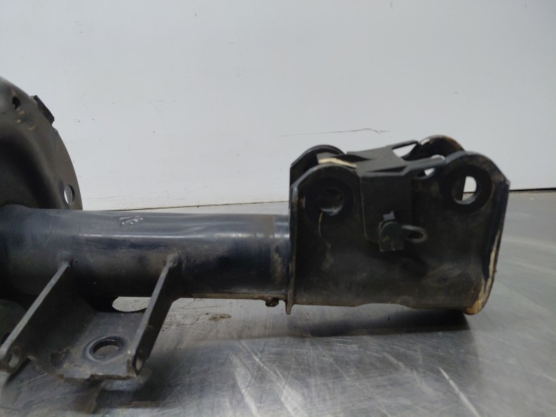 Recambio de amortiguador delantero izquierdo para mercedes-benz clase a (w176) design referencia OEM IAM A1763234300  