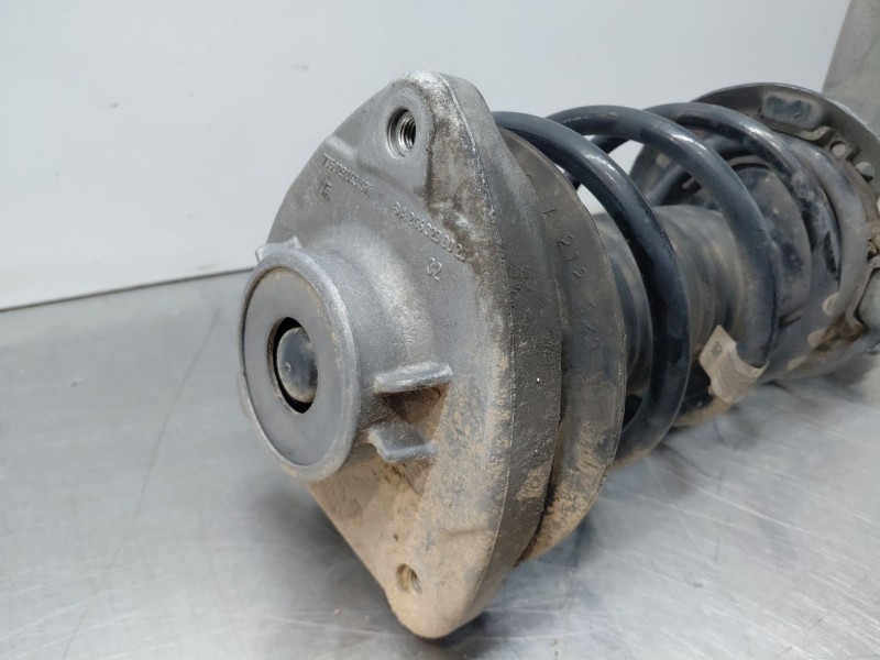 Recambio de amortiguador delantero izquierdo para mercedes-benz clase a (w176) design referencia OEM IAM A1763234300  