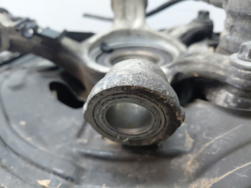 Recambio de mangueta delantera izquierda para mercedes-benz clase a (w176) design referencia OEM IAM A2463320501  