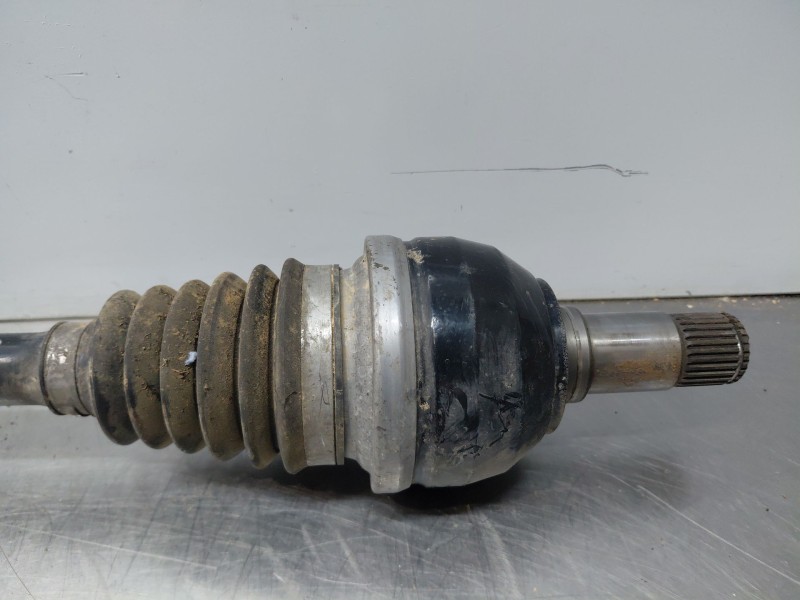 Recambio de transmision delantera izquierda para mercedes-benz clase a (w176) design referencia OEM IAM A2463301601  