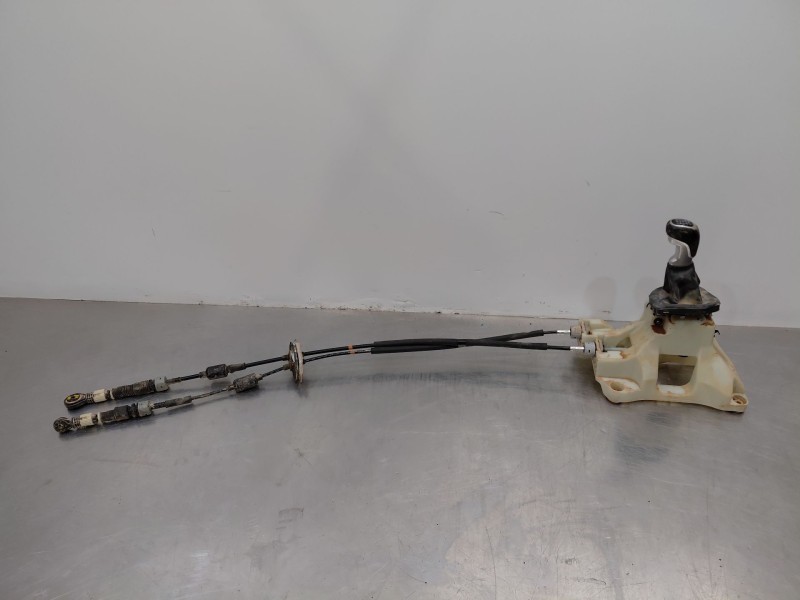 Recambio de palanca cambio para kia sportage drive referencia OEM IAM 43700F1210  