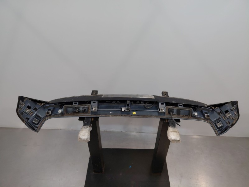 Recambio de aleron trasero para citroën c4 cactus 1.2 vti 82 referencia OEM IAM 1611384280  