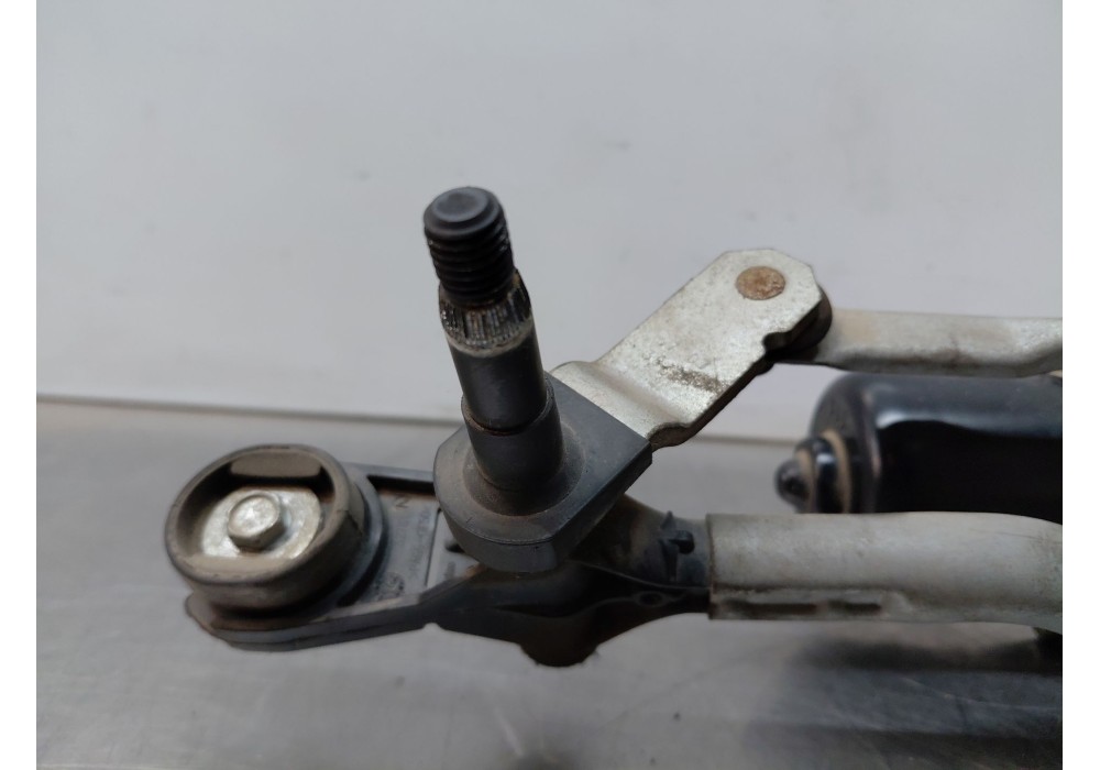 Recambio de motor limpia delantero para citroën c4 cactus 1.2 vti 82 referencia OEM IAM 9801001580  