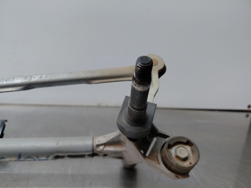 Recambio de motor limpia delantero para citroën c4 cactus 1.2 vti 82 referencia OEM IAM 9801001580  