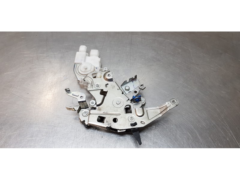 Recambio de cerradura puerta lateral derecha para nissan nv 200 (m20) evalia premium referencia OEM IAM 82504JX30A  