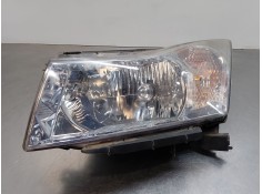 Recambio de faro izquierdo para chevrolet cruze (j300) 2.0 cdi referencia OEM IAM 42371137  