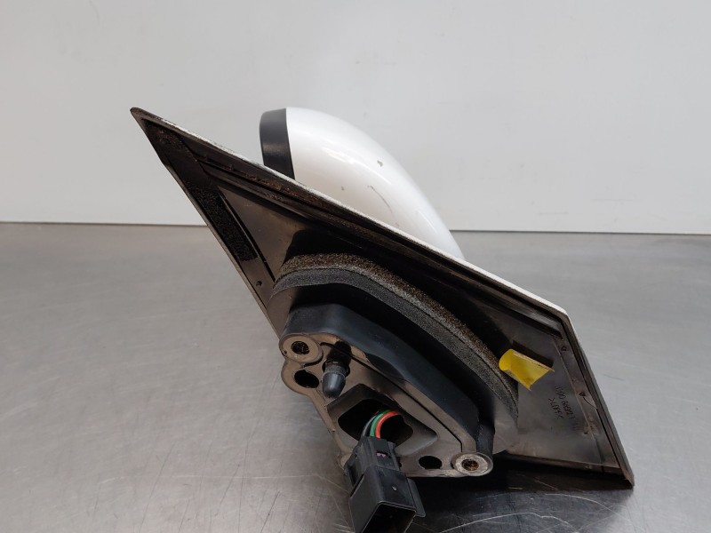 Recambio de retrovisor izquierdo para chevrolet cruze (j300) 2.0 cdi referencia OEM IAM 94537676  