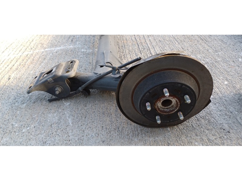 Recambio de puente trasero para hyundai kona klass 2wd referencia OEM IAM 55100J9000  