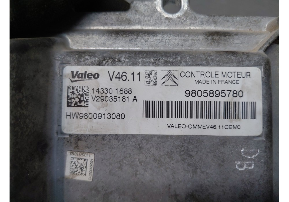 Recambio de centralita motor uce para citroën c4 cactus 1.2 vti 82 referencia OEM IAM 9805895780  