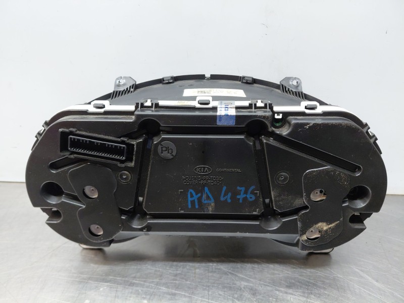 Recambio de cuadro instrumentos para kia sportage drive referencia OEM IAM 94043F1641  