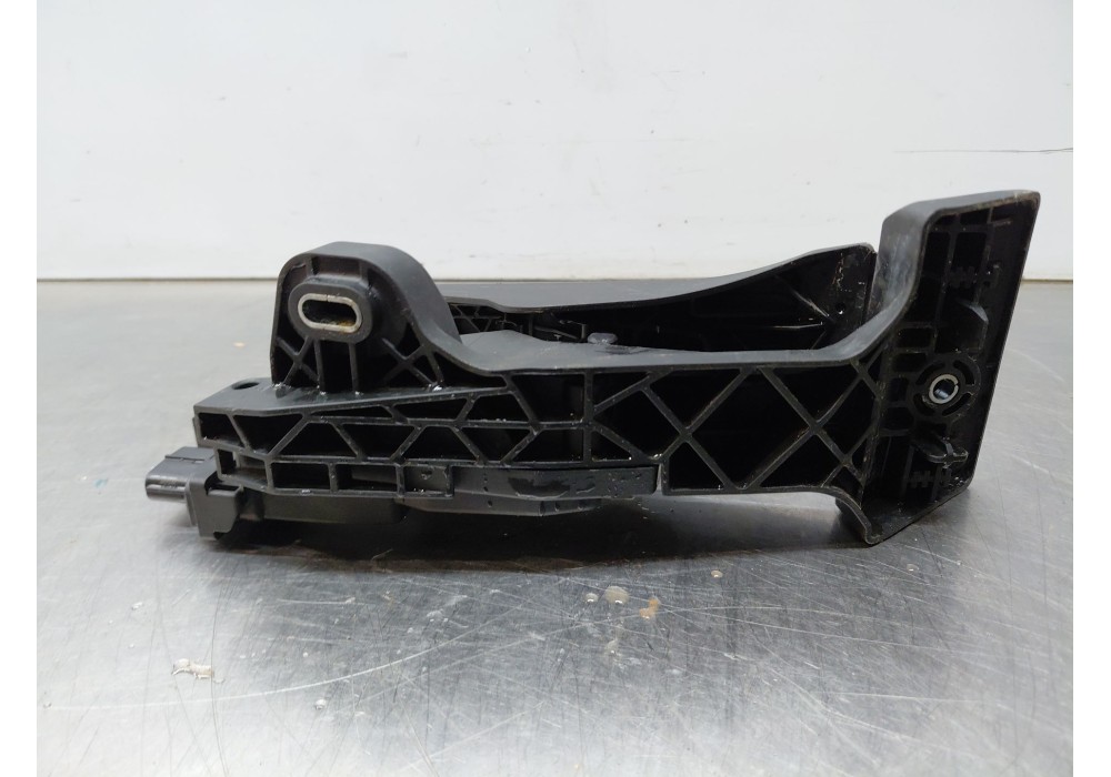Recambio de pedal acelerador para kia sportage drive referencia OEM IAM   