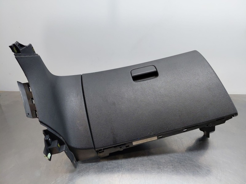 Recambio de guantera para peugeot 5008 (0u_, 0e_) 2.0 hdi 150 / bluehdi 150 referencia OEM IAM 8218YP  