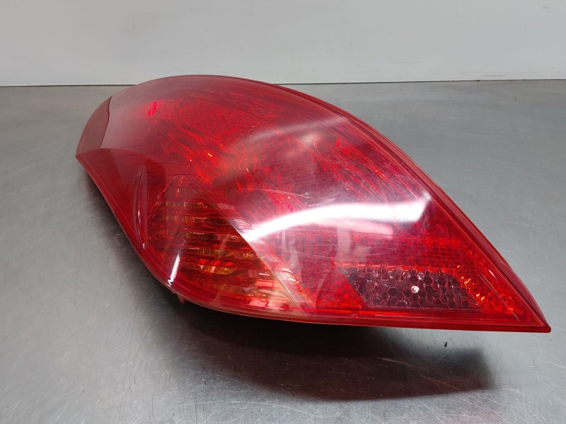 Recambio de piloto trasero izquierdo para peugeot 308 i (4a_, 4c_) 1.6 16v referencia OEM IAM 6350CV  