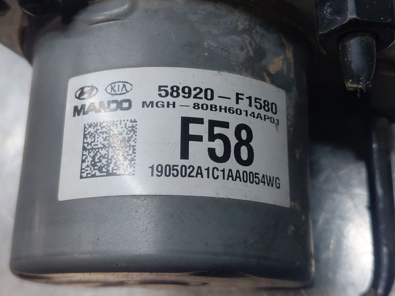 Recambio de abs para kia sportage drive referencia OEM IAM 58920F1580  