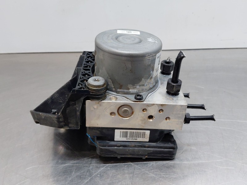 Recambio de abs para kia sportage concept referencia OEM IAM 58910R2130  