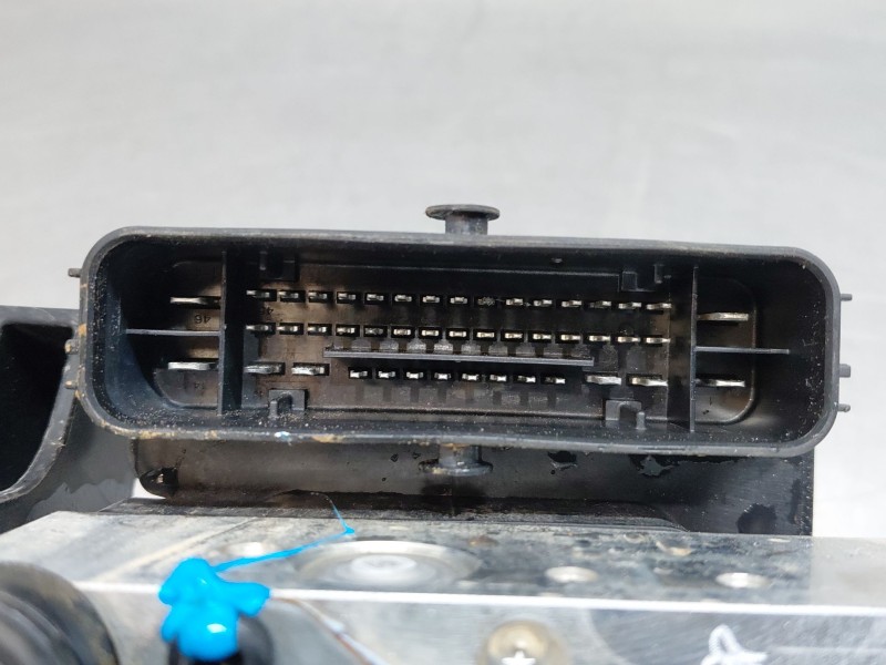 Recambio de abs para kia sportage concept referencia OEM IAM 58910R2130  