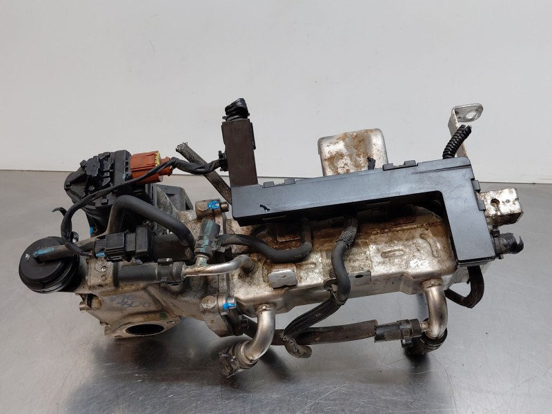Recambio de enfriador egr para chevrolet cruze (j300) 2.0 cdi referencia OEM IAM 25185316  
