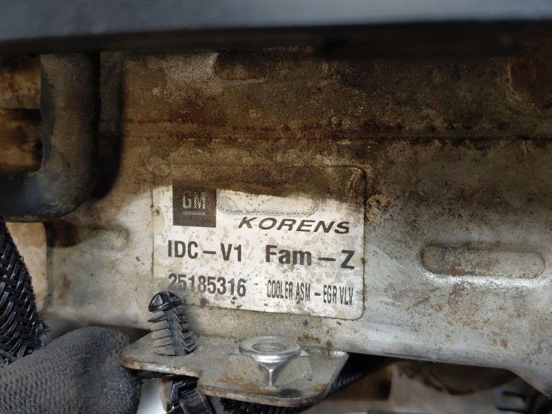 Recambio de enfriador egr para chevrolet cruze (j300) 2.0 cdi referencia OEM IAM 25185316  
