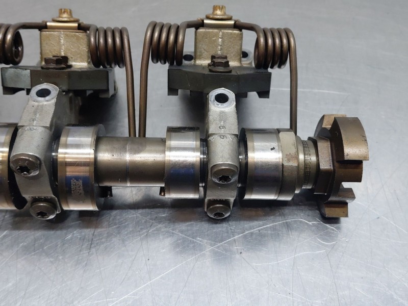 Recambio de arbol de levas para peugeot 308 i (4a_, 4c_) 1.6 16v referencia OEM IAM 801FF  