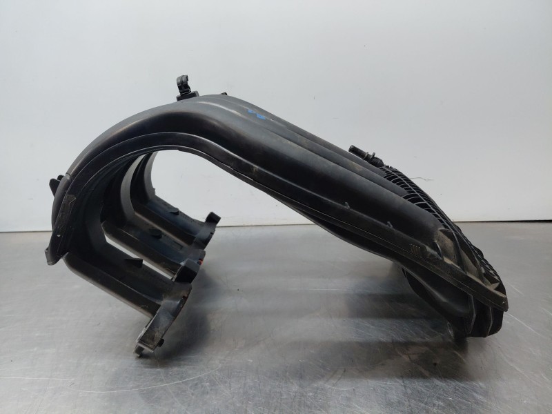 Recambio de colector admision para citroën c4 cactus 1.2 vti 82 referencia OEM IAM 9673063980  