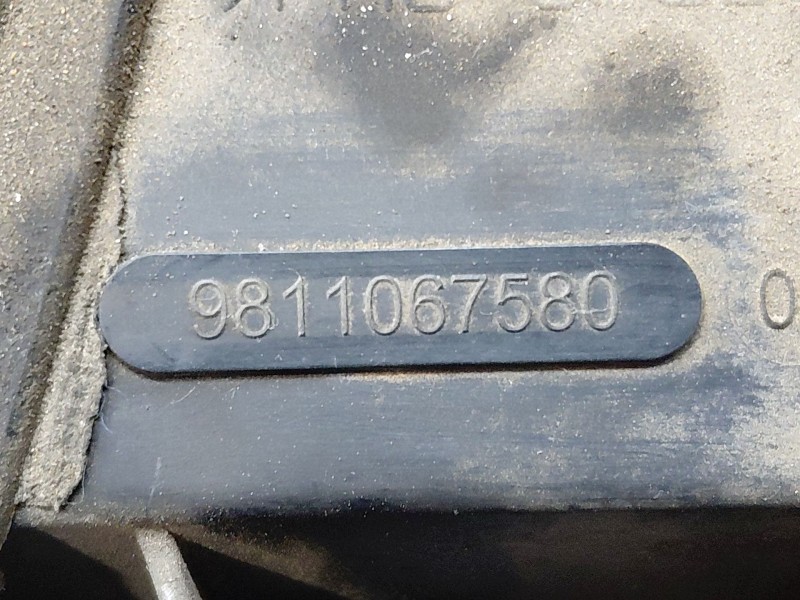 Recambio de tapa balancines para citroën c4 cactus 1.2 vti 82 referencia OEM IAM 9811067580  