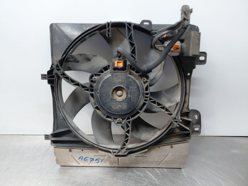Recambio de electroventilador para citroën c4 cactus 1.2 vti 82 referencia OEM IAM 9812028580  