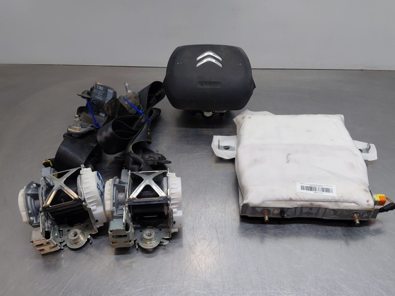 Recambio de kit airbag para citroën c4 cactus shine referencia OEM IAM 98012181ZD 9804358580 