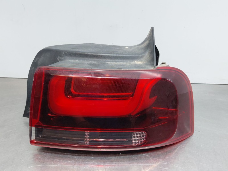 Recambio de piloto trasero derecho para citroën c4 cactus shine referencia OEM IAM 9823950280  