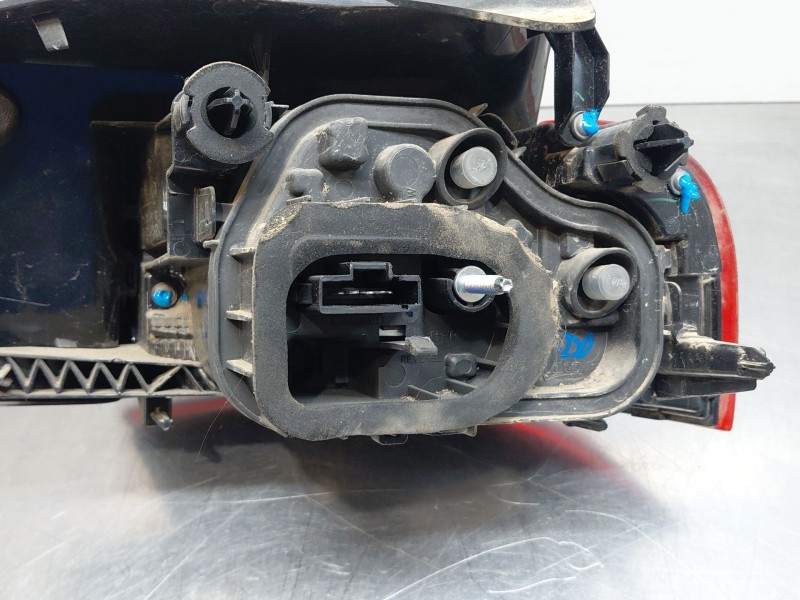 Recambio de piloto trasero izquierdo para citroën c4 cactus shine referencia OEM IAM 9821349980  