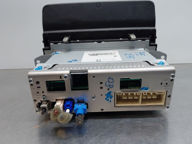 Recambio de pantalla multifuncion para kia stonic (ybcuv) drive referencia OEM IAM   