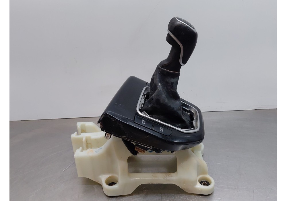 Recambio de palanca cambio para kia sportage concept referencia OEM IAM 43700R2420  