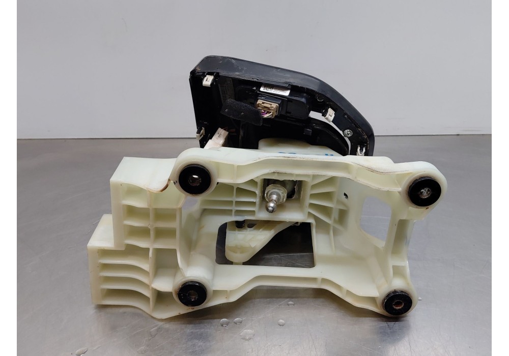 Recambio de palanca cambio para kia sportage concept referencia OEM IAM 43700R2420  
