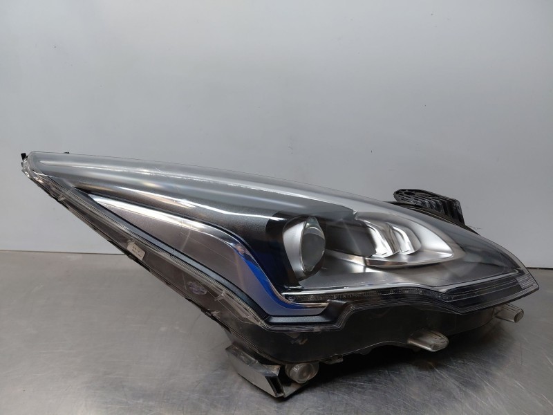 Recambio de faro derecho para peugeot 5008 (0u_, 0e_) 2.0 hdi 150 / bluehdi 150 referencia OEM IAM 9805525480  