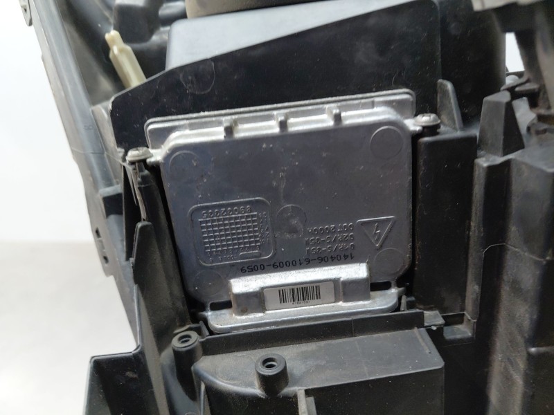 Recambio de faro izquierdo para peugeot 5008 (0u_, 0e_) 2.0 hdi 150 / bluehdi 150 referencia OEM IAM 9805525580  