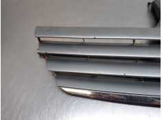 Recambio de rejilla delantera para mercedes-benz clase c coupé (cl203) c 180 kompressor (203.746) referencia OEM IAM    2