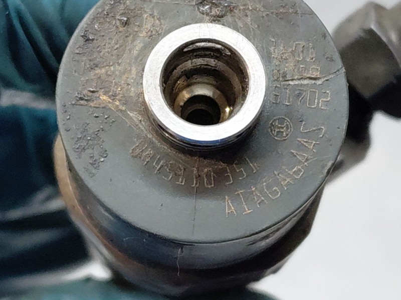 Recambio de inyector para fiat fiorino 1.3 16v jtd cat referencia OEM IAM 0445110351  